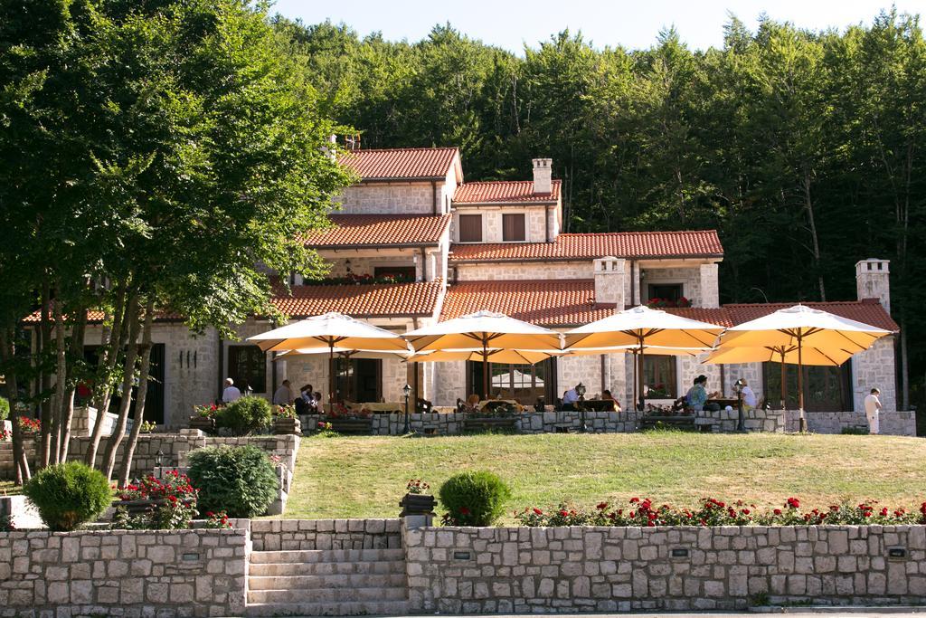 סטינג'ה Hotel Ivanov Konak מראה חיצוני תמונה