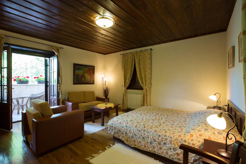 סטינג'ה Hotel Ivanov Konak מראה חיצוני תמונה