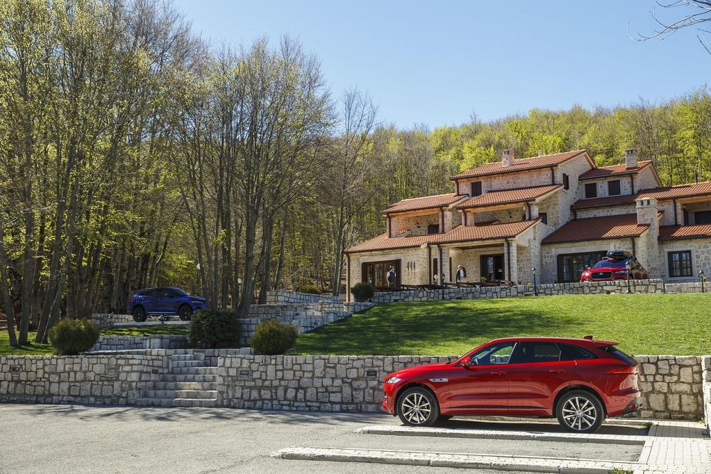סטינג'ה Hotel Ivanov Konak מראה חיצוני תמונה
