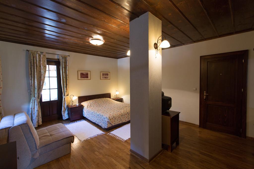 סטינג'ה Hotel Ivanov Konak מראה חיצוני תמונה