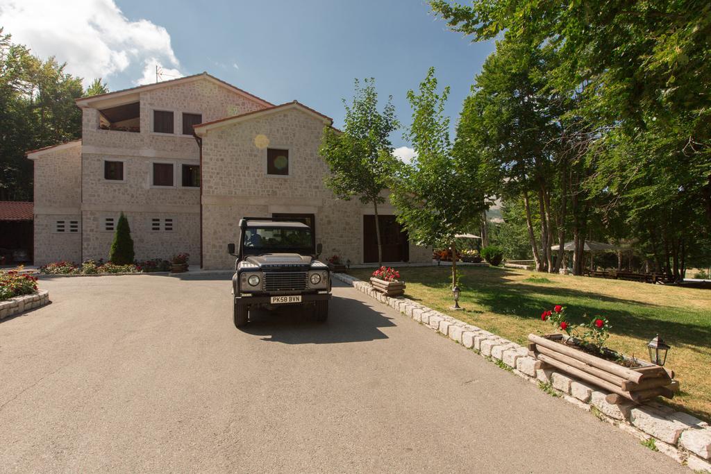 סטינג'ה Hotel Ivanov Konak מראה חיצוני תמונה